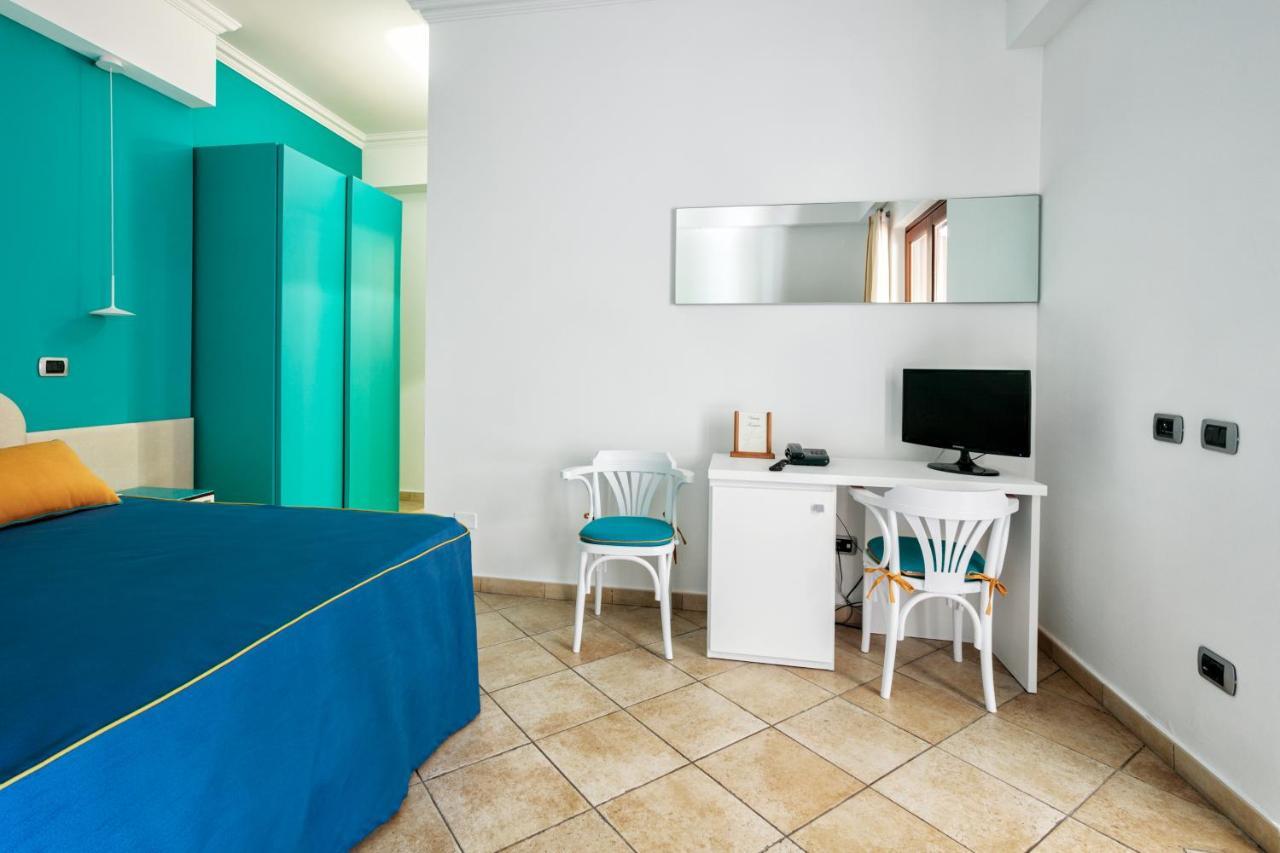 ליפארי Residence Hotel La Giara מראה חיצוני תמונה