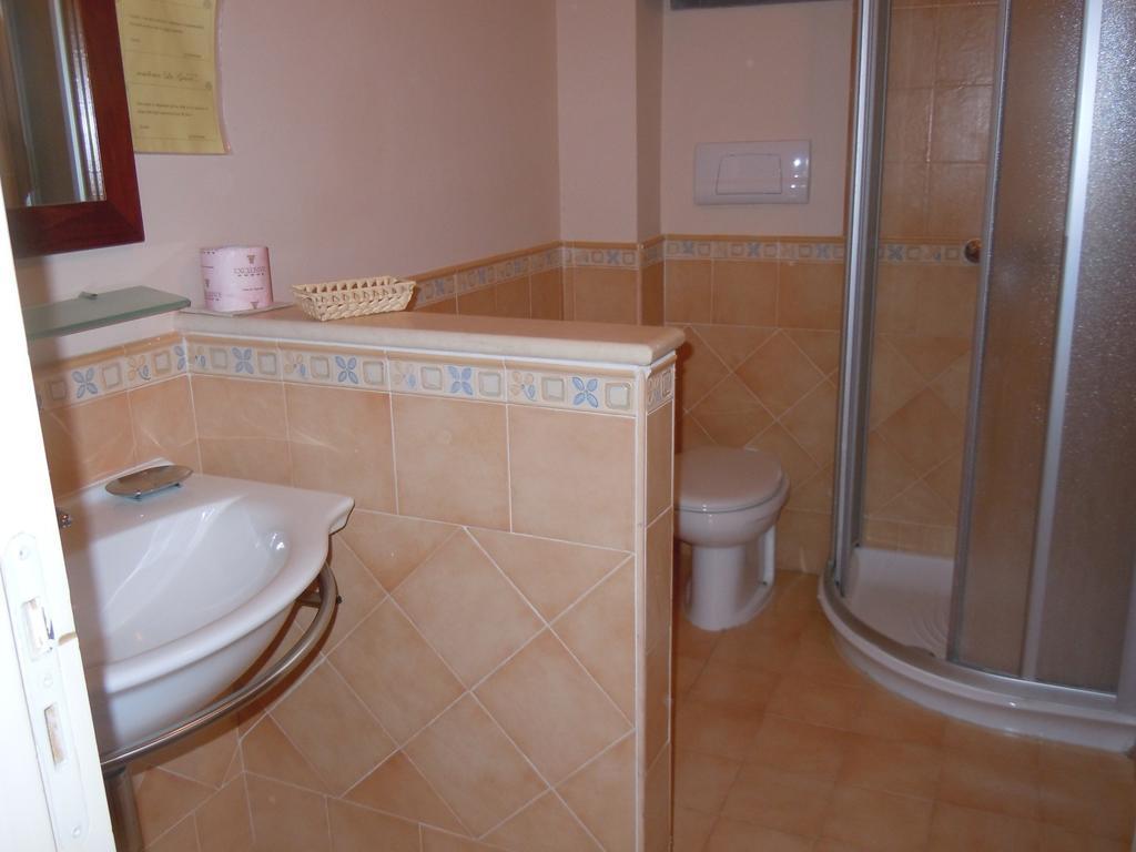 ליפארי Residence Hotel La Giara מראה חיצוני תמונה