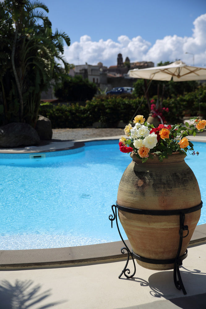 ליפארי Residence Hotel La Giara מראה חיצוני תמונה