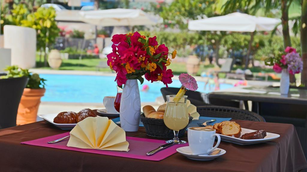 ליפארי Residence Hotel La Giara מראה חיצוני תמונה