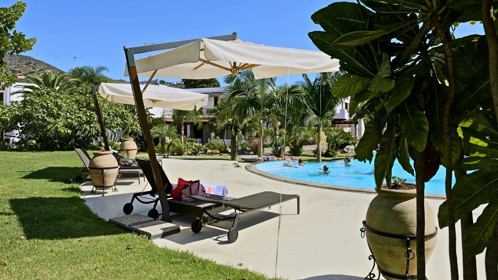 ליפארי Residence Hotel La Giara מראה חיצוני תמונה
